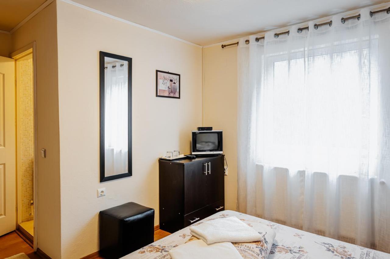 Casa Ardeleana Hotel Lotrioara ภายนอก รูปภาพ